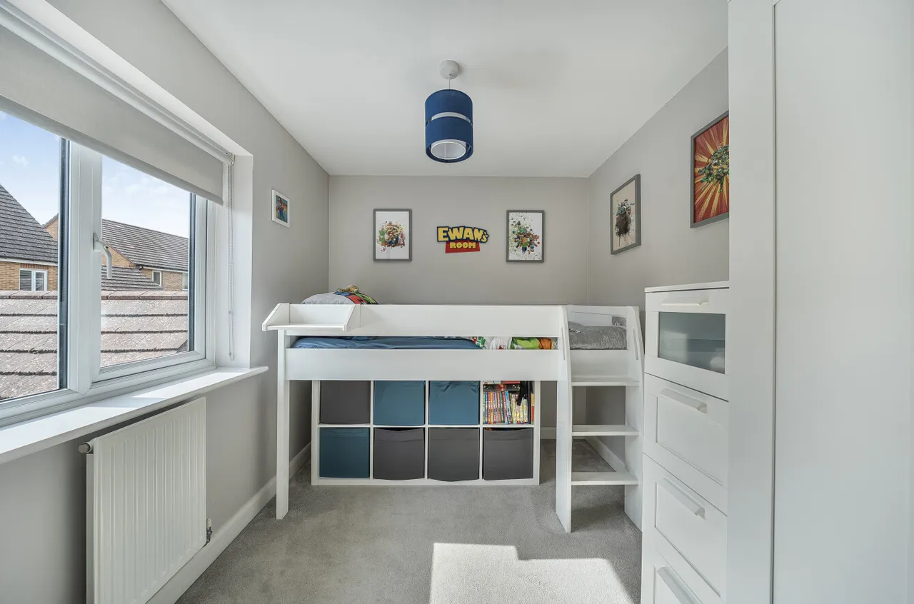 Dumas Drive, Whiteley, PO15, photo 8