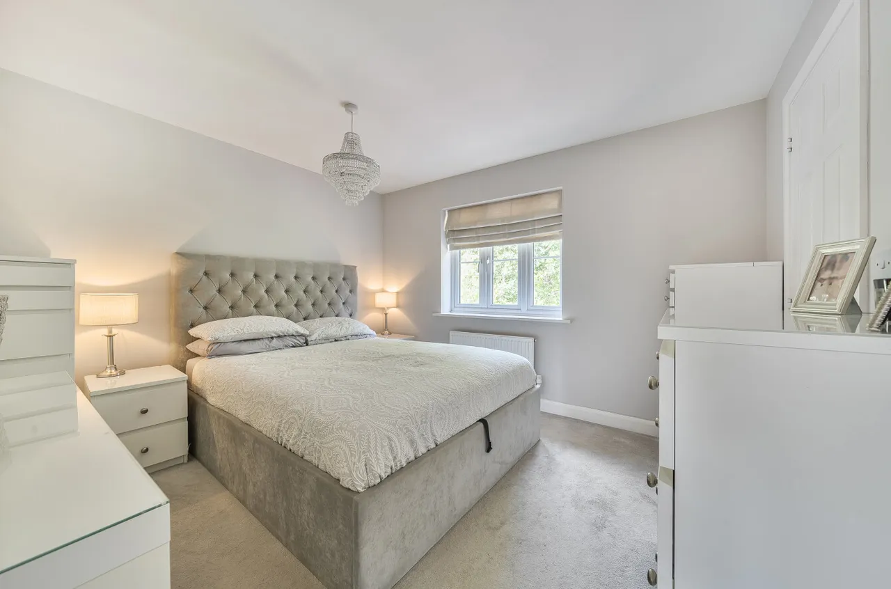Dumas Drive, Whiteley, PO15, photo 6