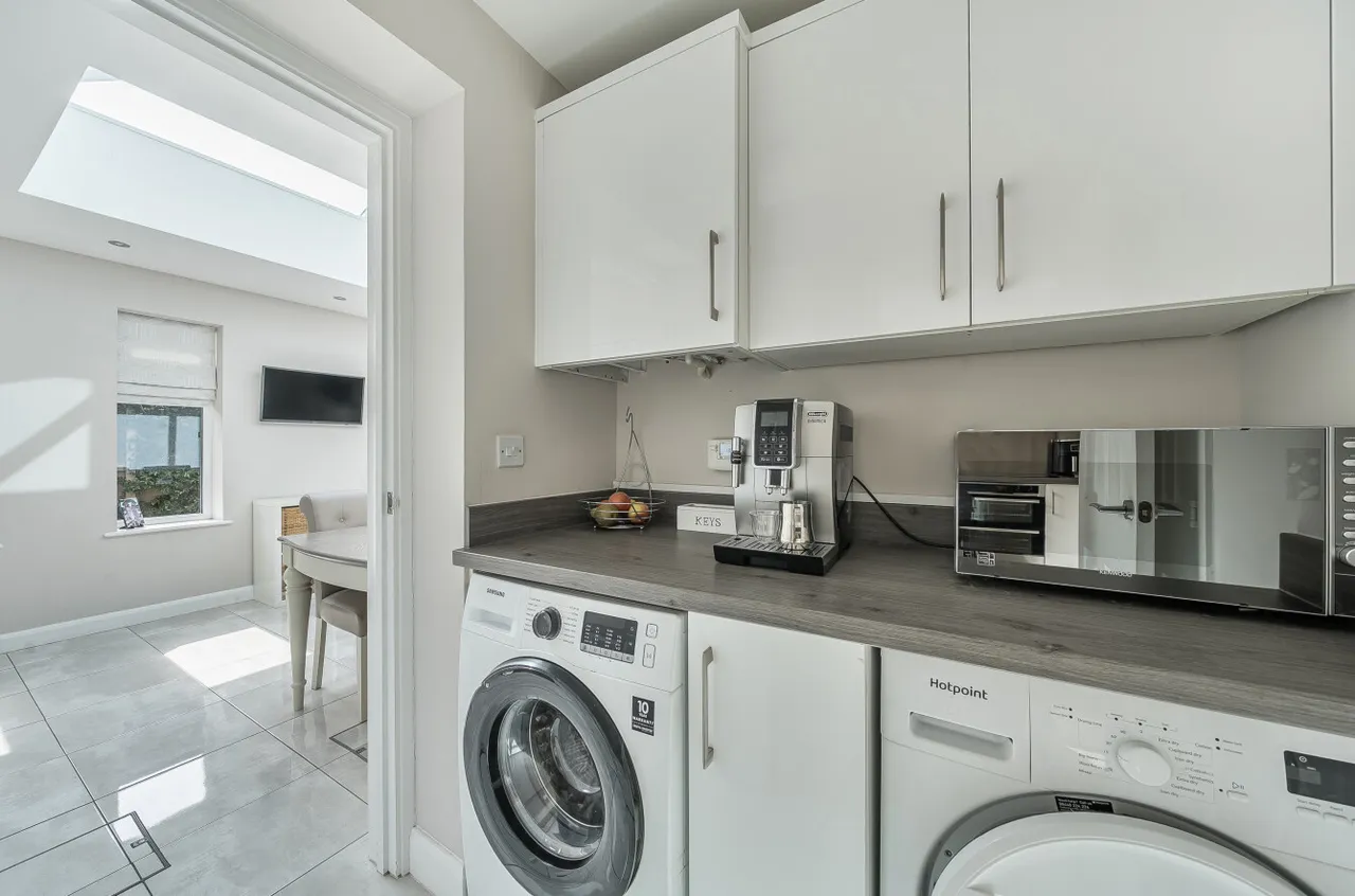 Dumas Drive, Whiteley, PO15, photo 5