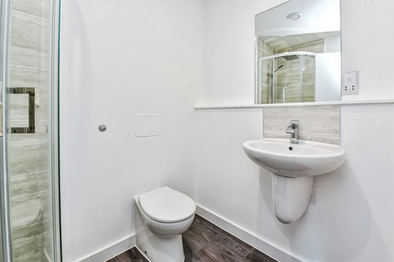 Vallis Road, Frome, BA11, photo 12