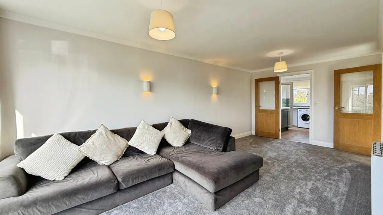 Upland Rise, Westbury, BA13, photo 3