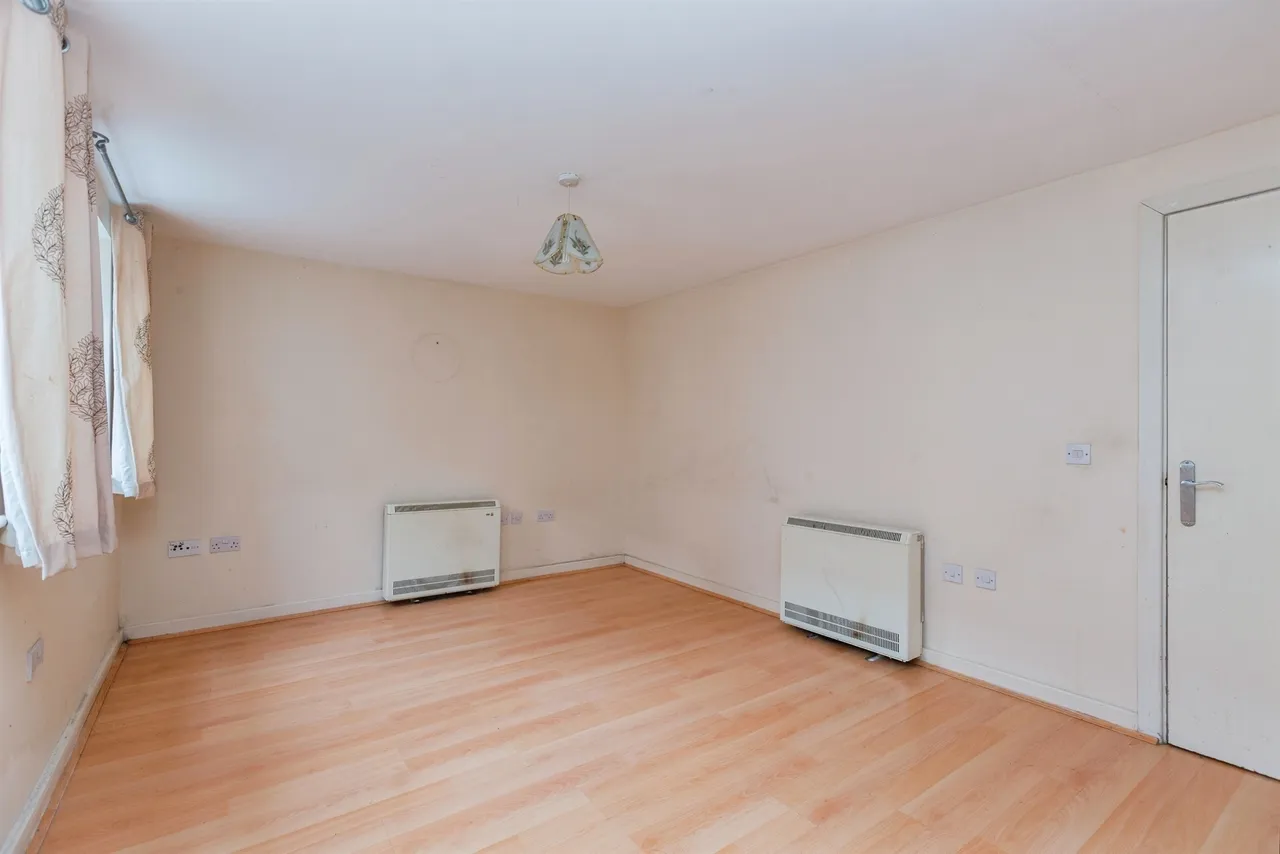 Pine Street, Aylesbury, HP19, photo 12
