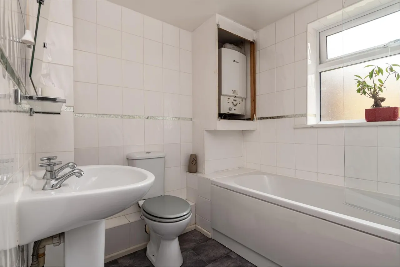 Albert Street, Tonbridge Wells, Kent TN1 2QH, photo 6