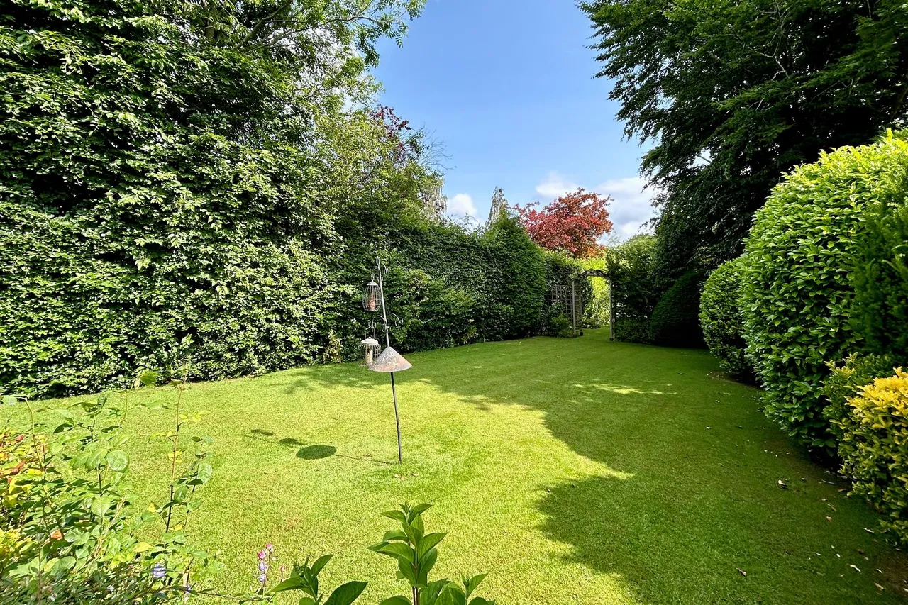 Daylesford Crescent, Cheadle, photo 21