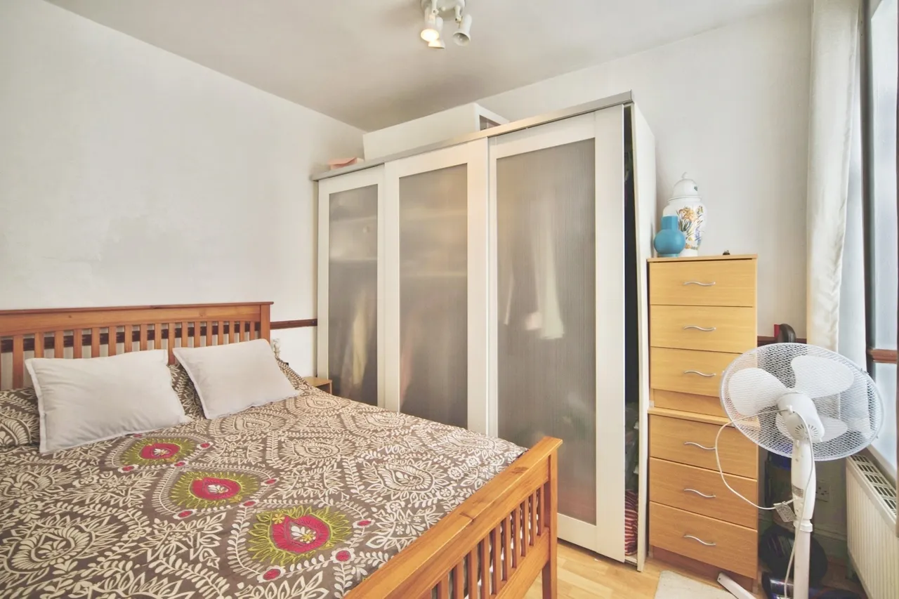 New City Road, Plaistow, London, E13, photo 12