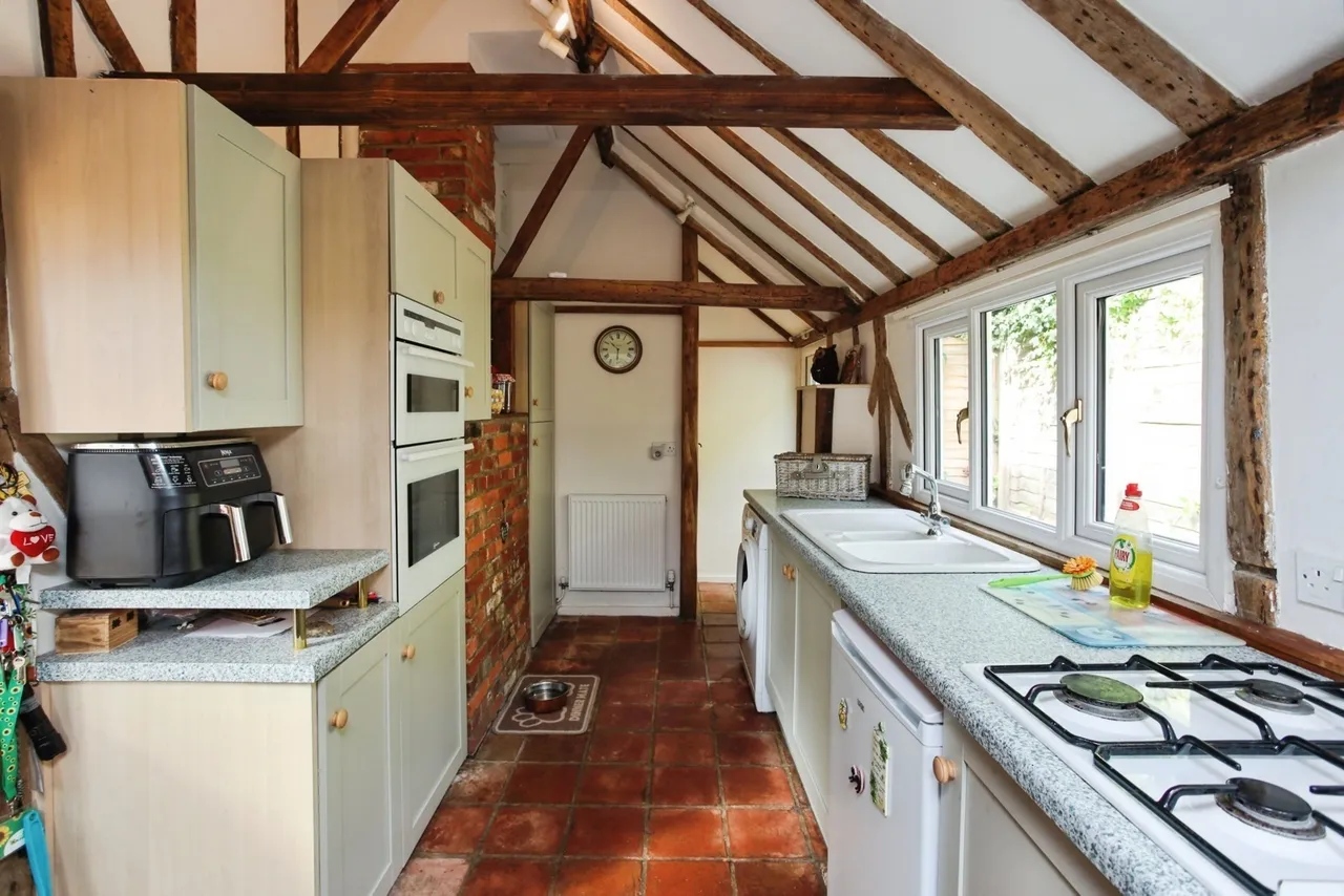Talbot Road, Hawkhurst, TN18, photo 6