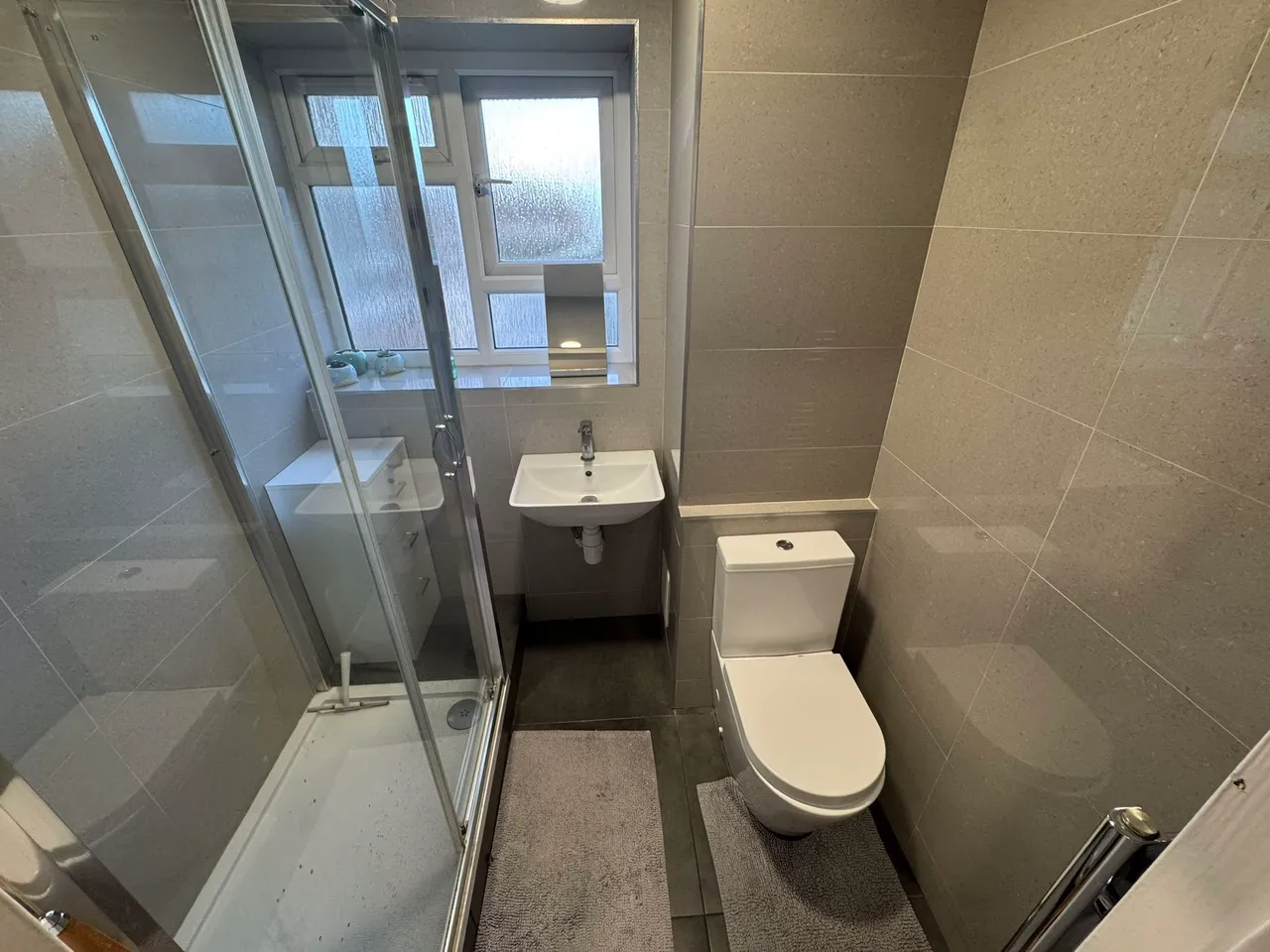 Old Ruislip Road, Northolt, UB5, photo 8