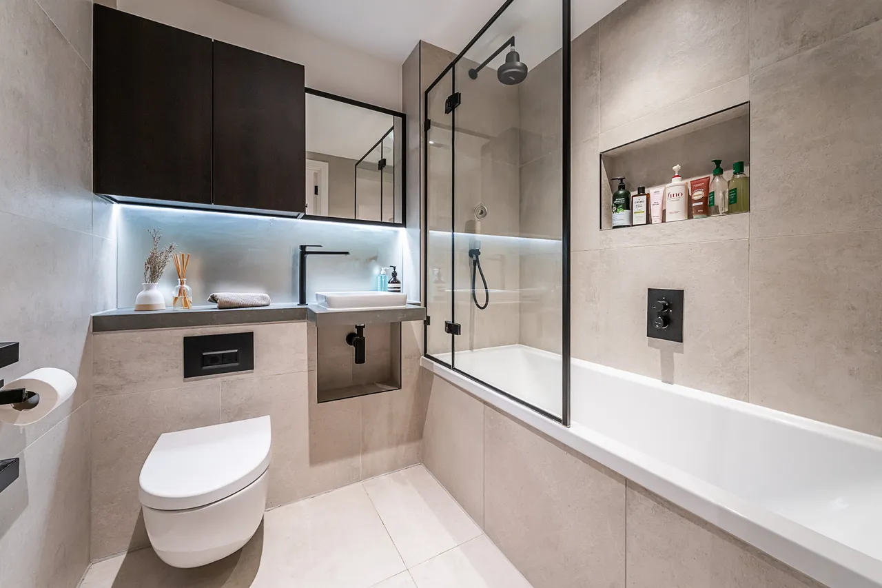 17 Exchange Gardens, London, SW8, photo 8