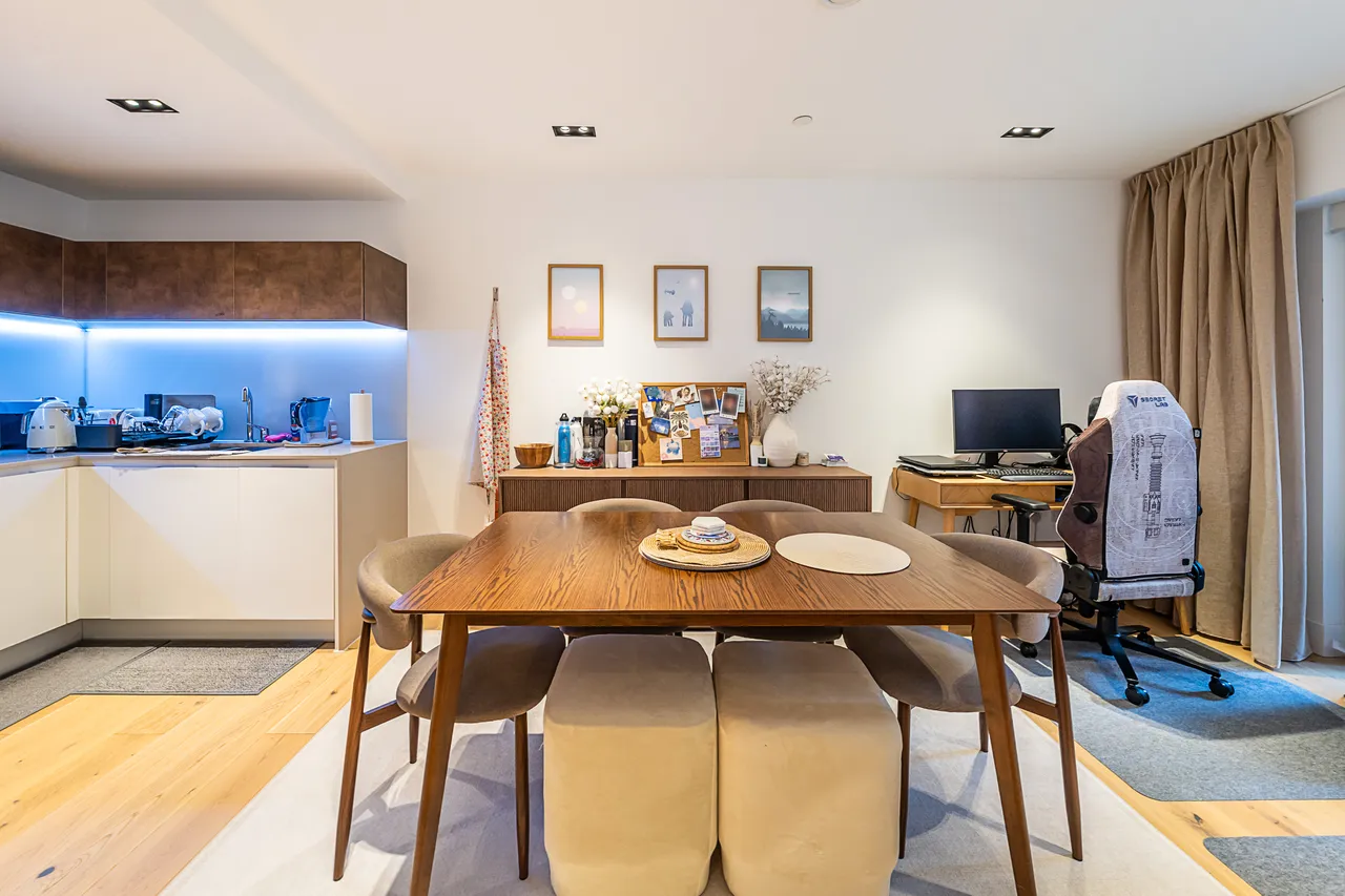 17 Exchange Gardens, London, SW8, photo 10
