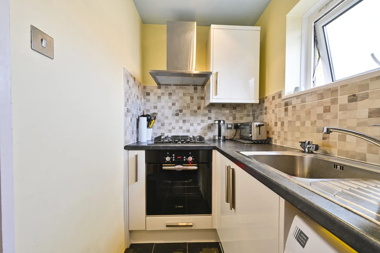 113 Conistone Way, London, photo 9