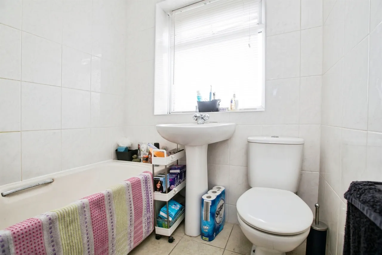 West View Drive, Halifax, HX2, photo 9
