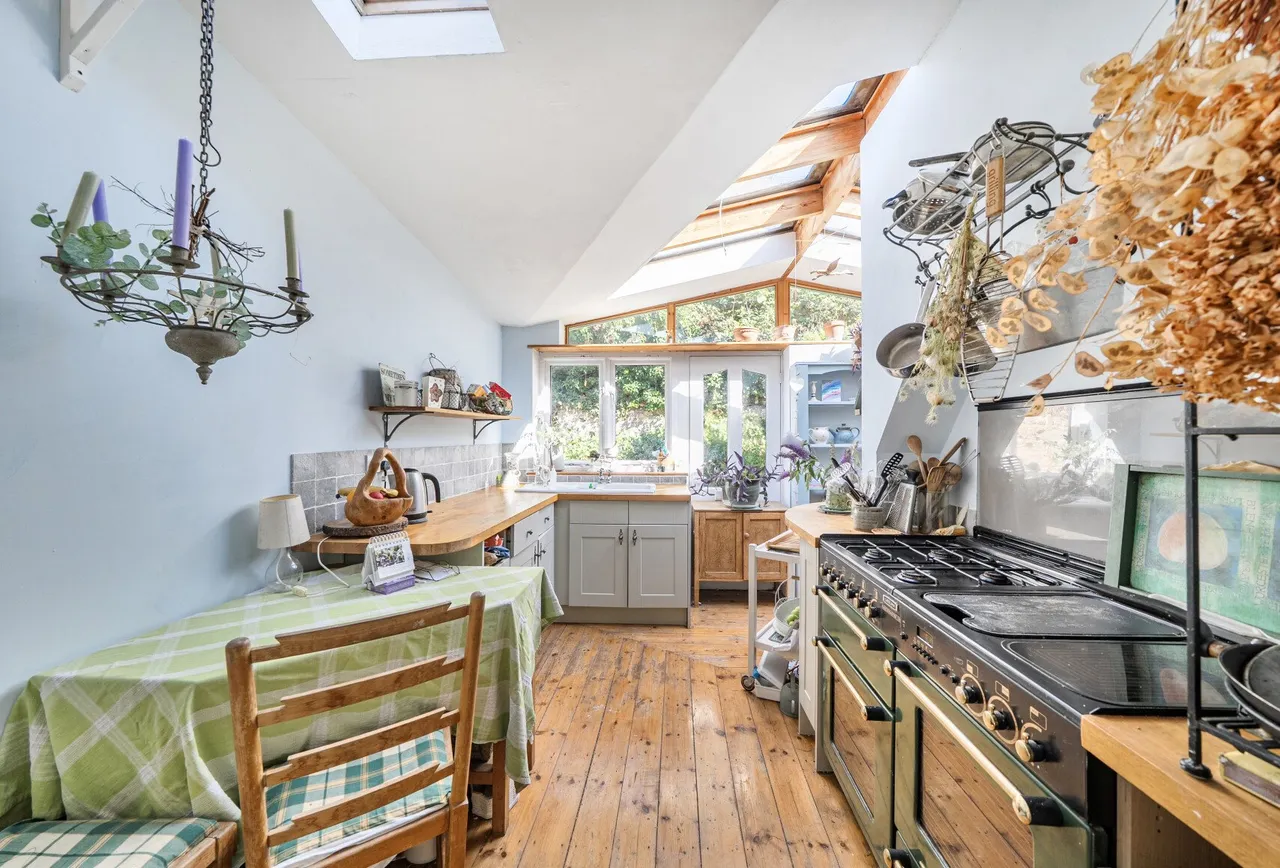 Hope Terrace, Somerset, Midsomer Norton, BA3 2AY, photo 3
