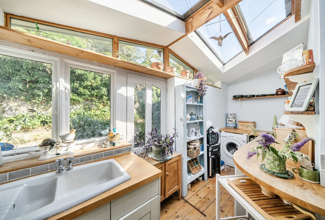 Hope Terrace, Somerset, Midsomer Norton, BA3 2AY, photo 5