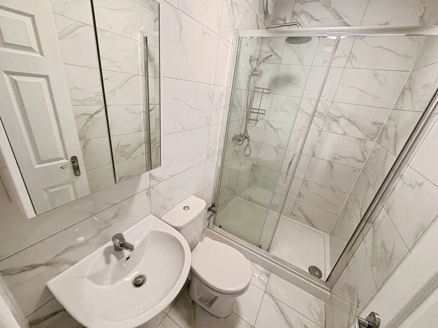 Somerset Road, Huddersfield, West Yorkshire, HD5, photo 7