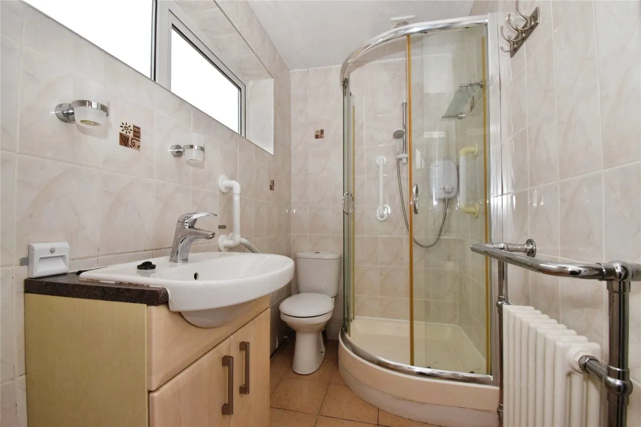 Dorchester Close, Wigston, LE18, photo 9