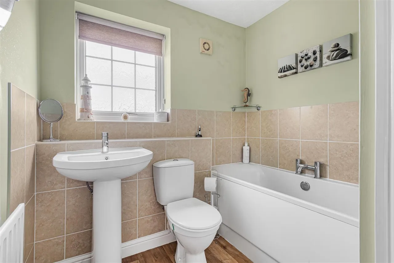 Strawberry Fields, Haverhill, CB9, photo 16