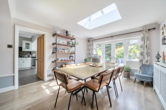 Halliford Road, Sunbury-on-Thames, TW16, photo 9