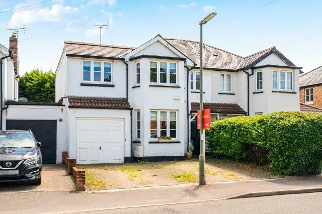 Halliford Road, Sunbury-on-Thames, TW16, photo 25