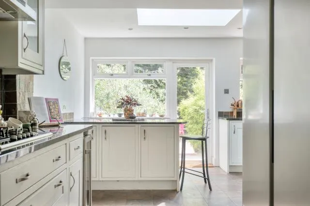 Halliford Road, Sunbury-on-Thames, TW16, photo 6