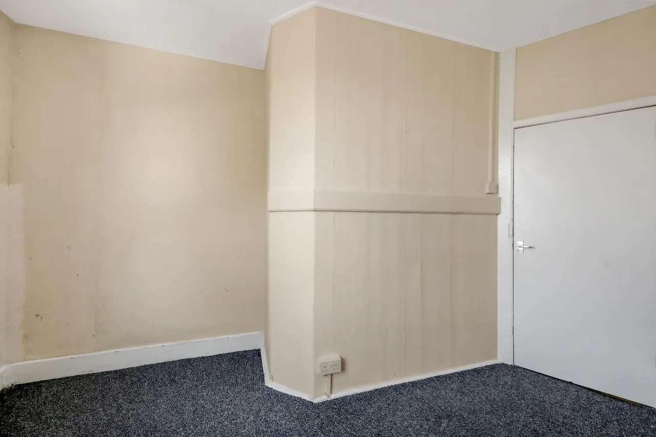 Chaplin Road, London, NW2, photo 9
