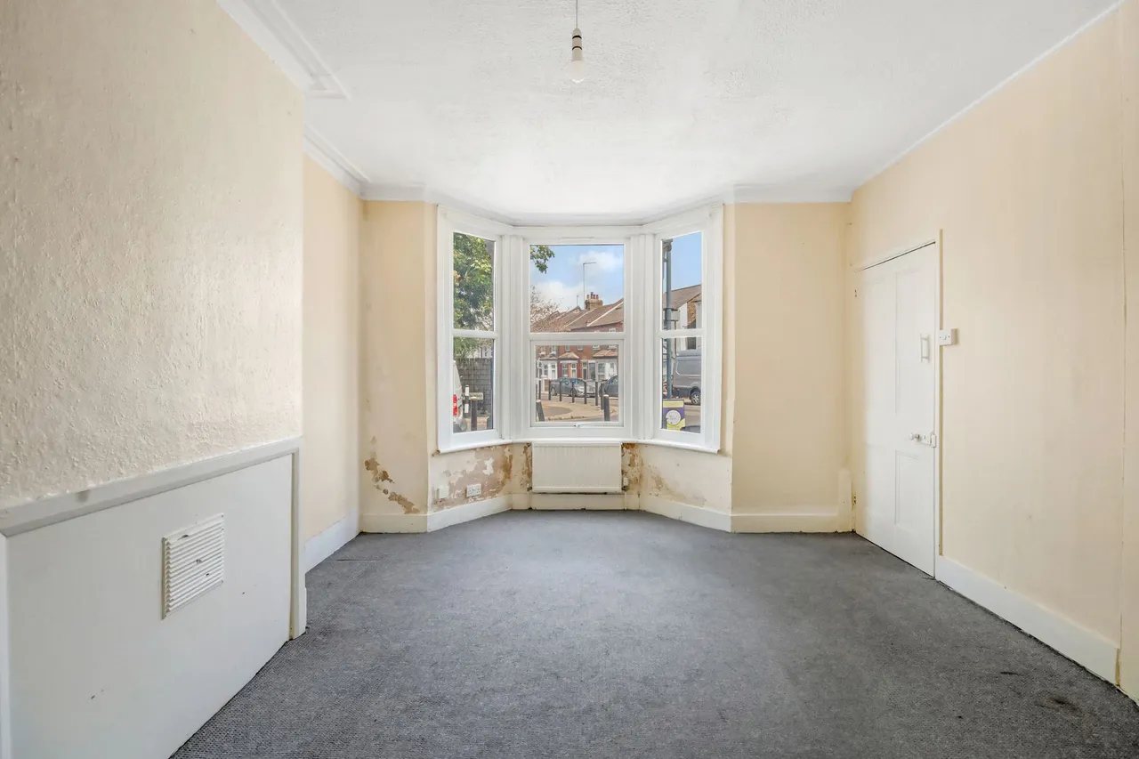 Chaplin Road, London, NW2, photo 14