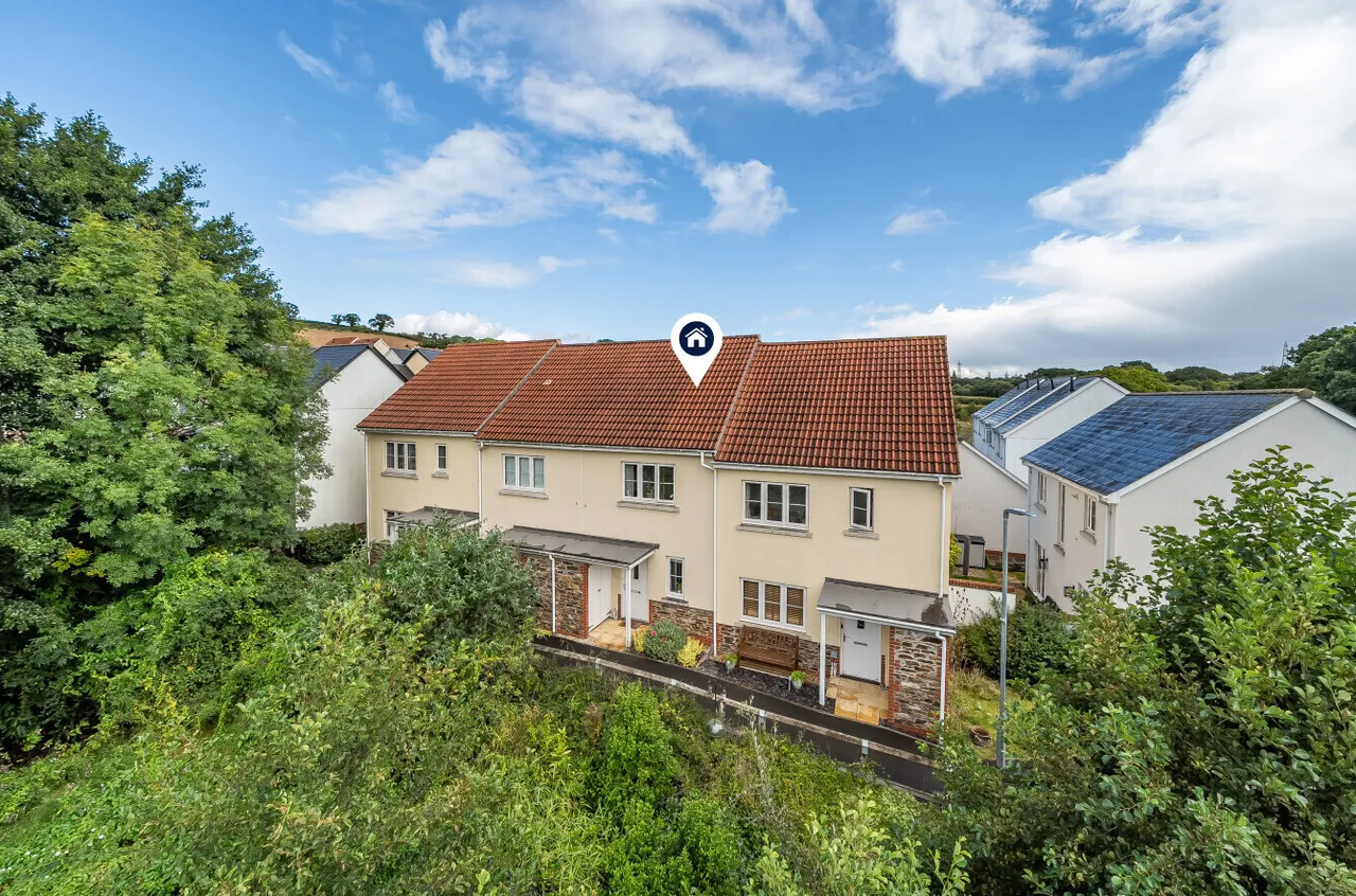 2 bed property for sale — Heath Walk, Bovey Tracey, Newton Abbot, Devon, TQ13