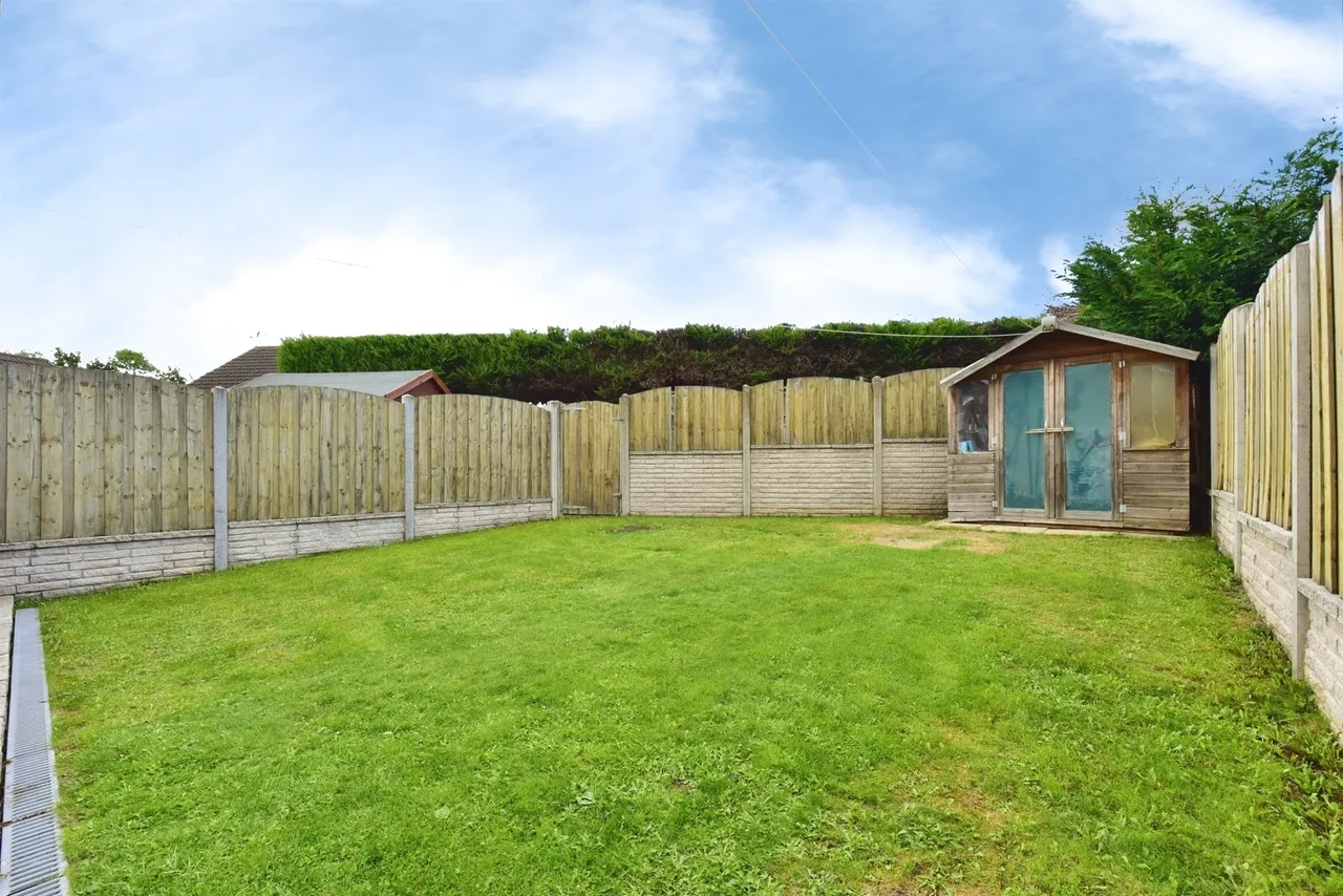 Bramshill Close, Sothall, Sheffield, photo 4