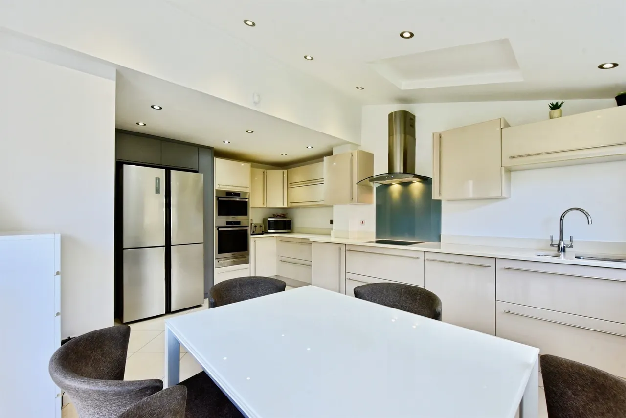 Bramshill Close, Sothall, Sheffield, photo 9