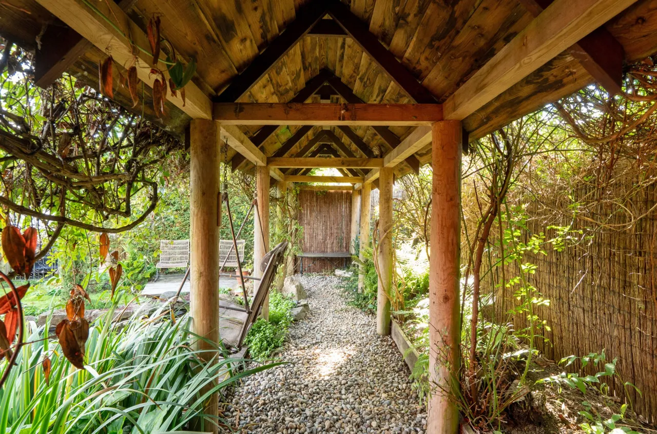 Westfield Lane, Etchinghill, CT18, photo 16
