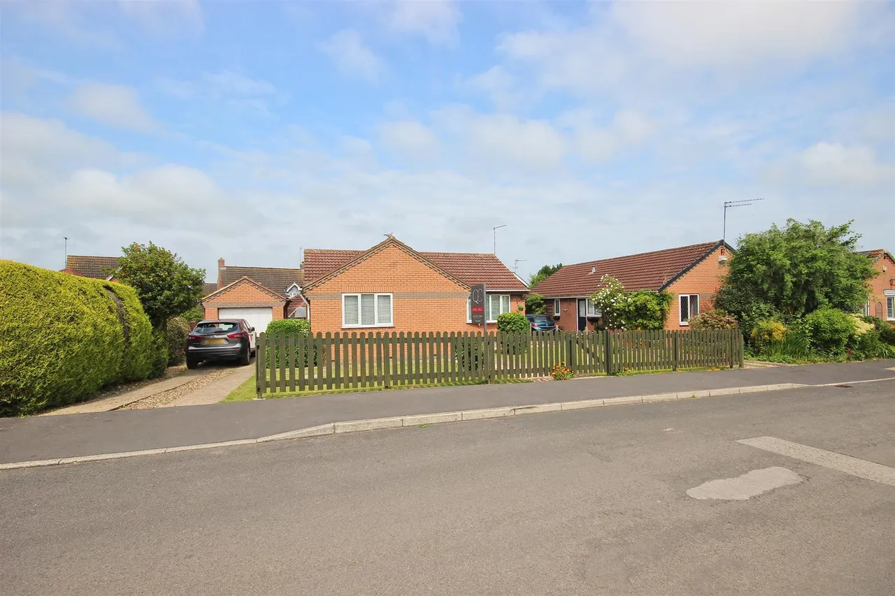Old Lane, Sigglesthorne, photo 12