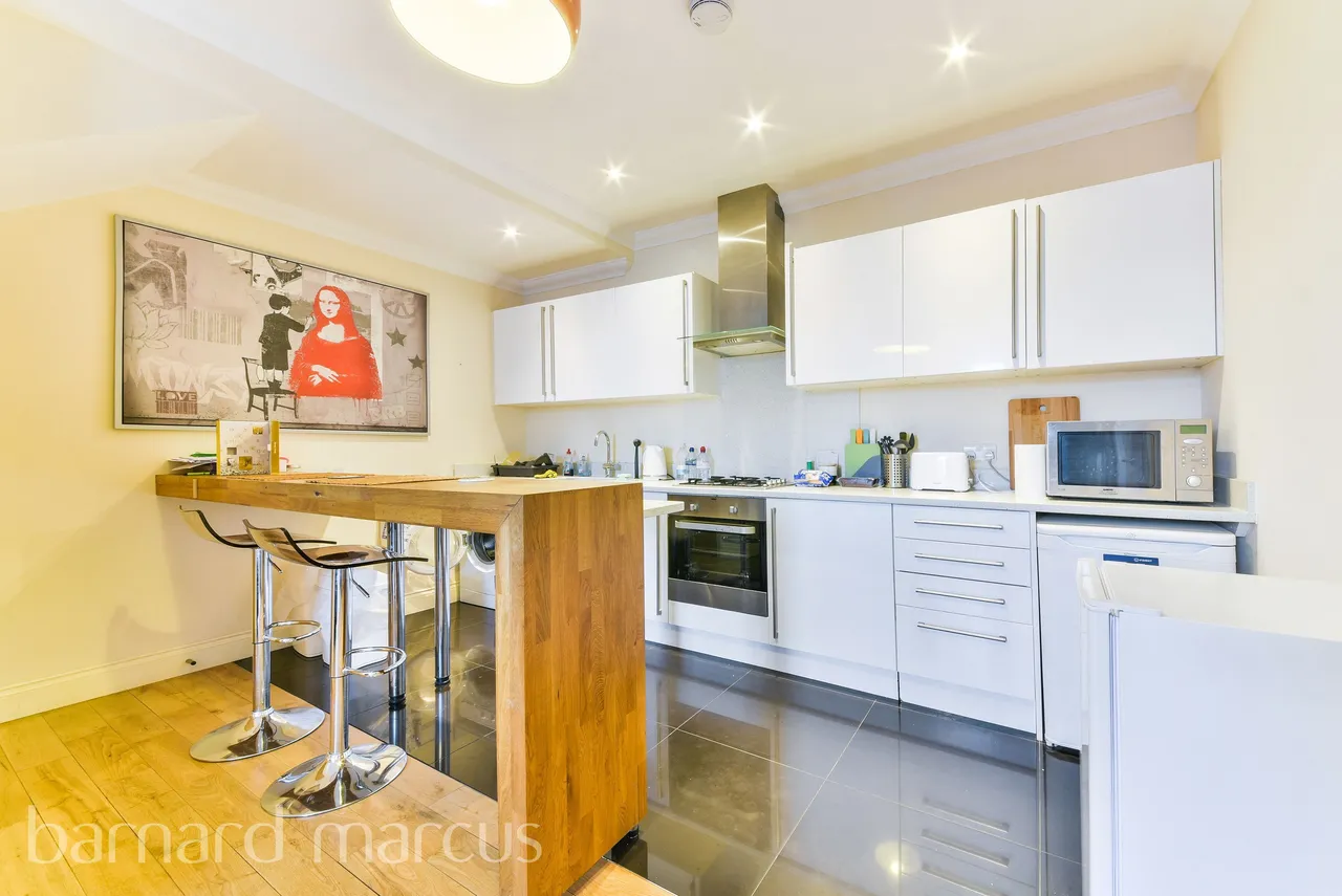 2 bed flat to rent — Station Road, WEST WICKHAM