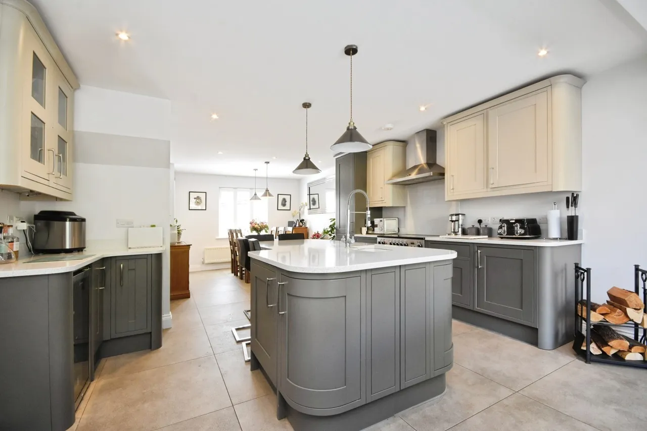 Cornelius Vale, Chelmer Village, Chelmsford, Essex, CM2, photo 23