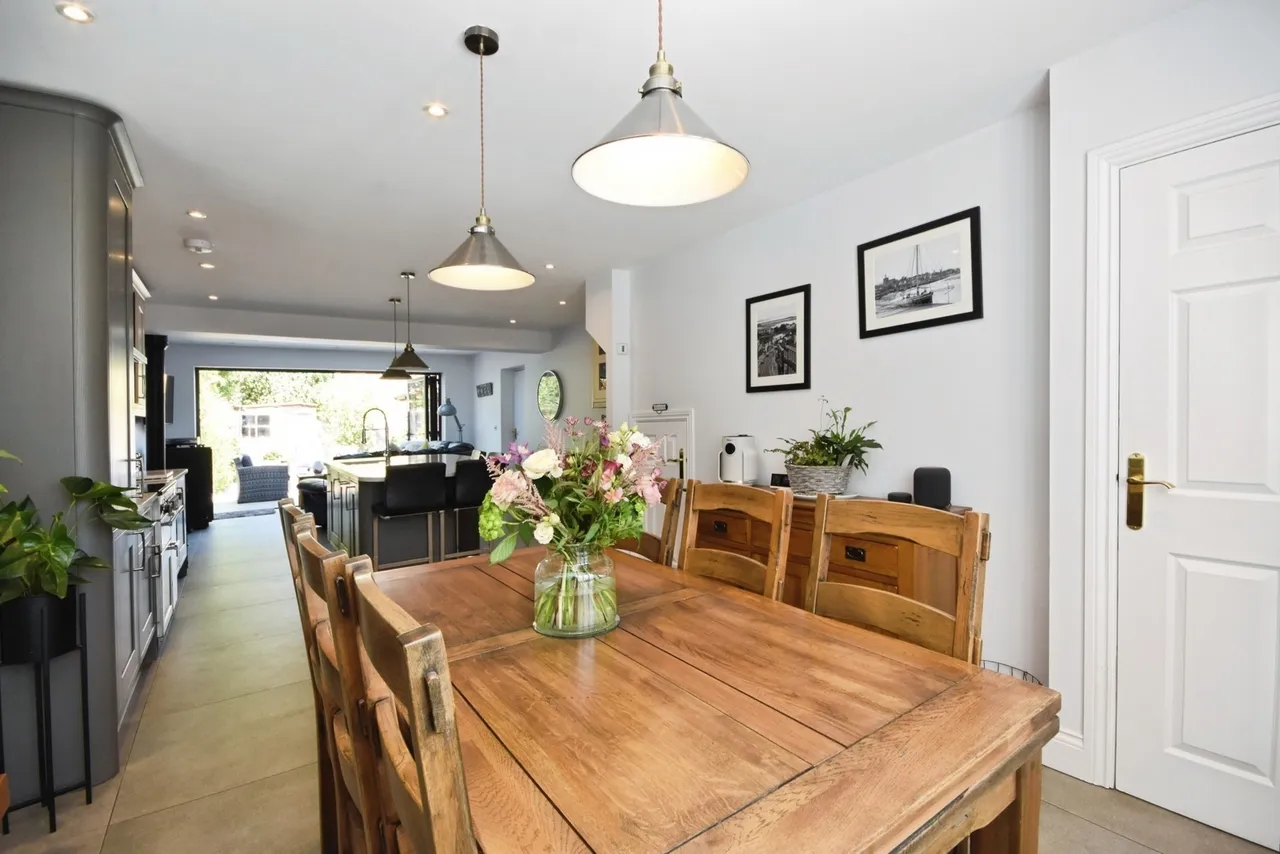 Cornelius Vale, Chelmer Village, Chelmsford, Essex, CM2, photo 4