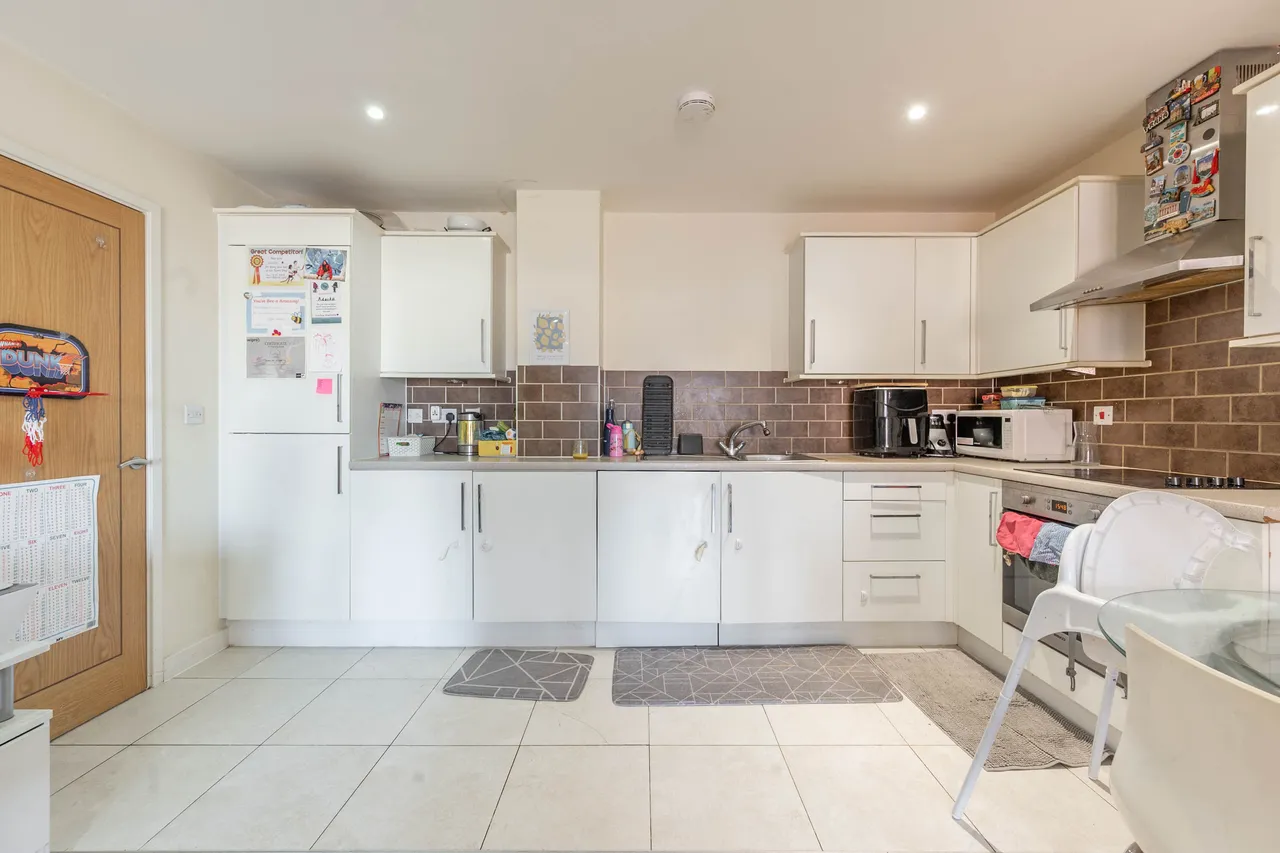 Harrow, HA2, photo 4