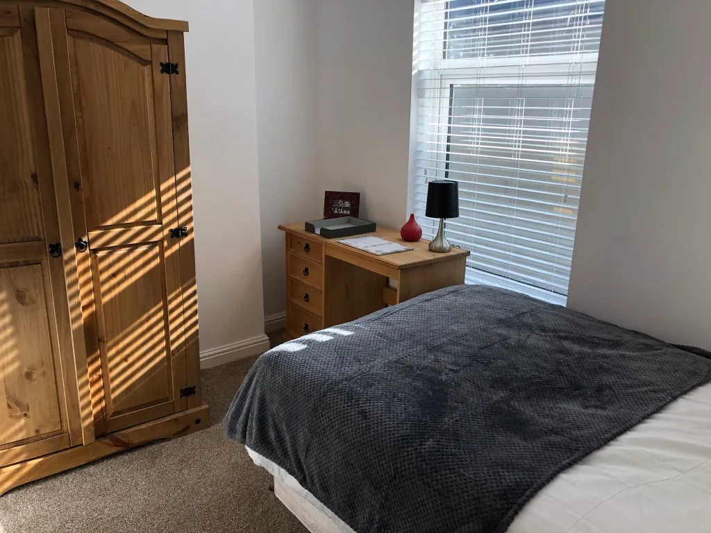 5 bed house to rent, Queen Anne Street, Stoke-On-Trent, ST4