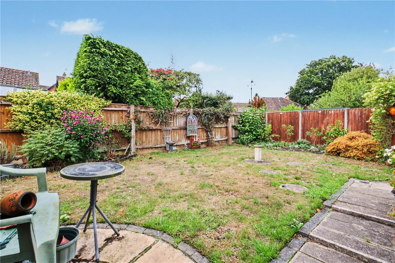 Windmill Close, Poringland, Norwich, Norfolk, NR14, photo 4