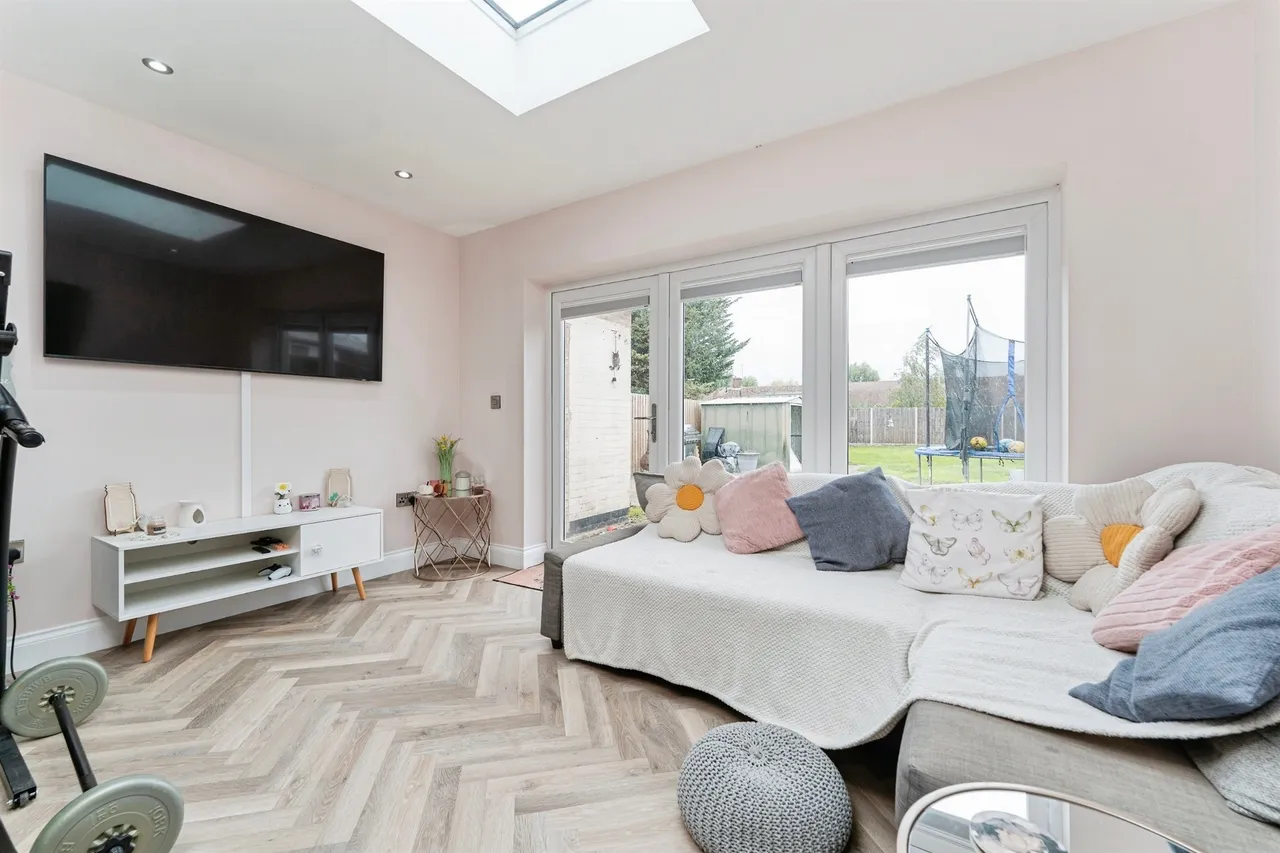 Badgeney Road, March, photo 12