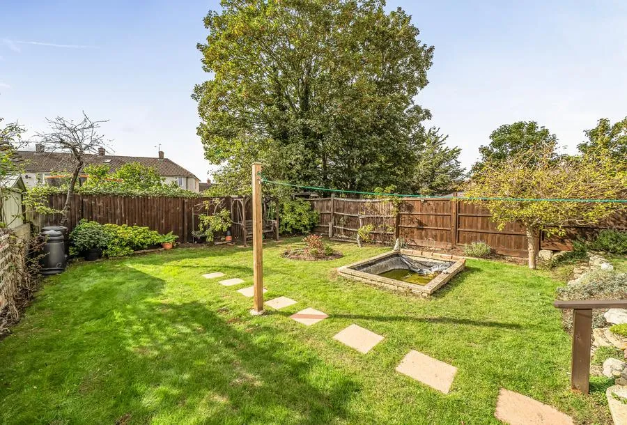 Redgrove Road, Cheltenham, GL51, photo 13