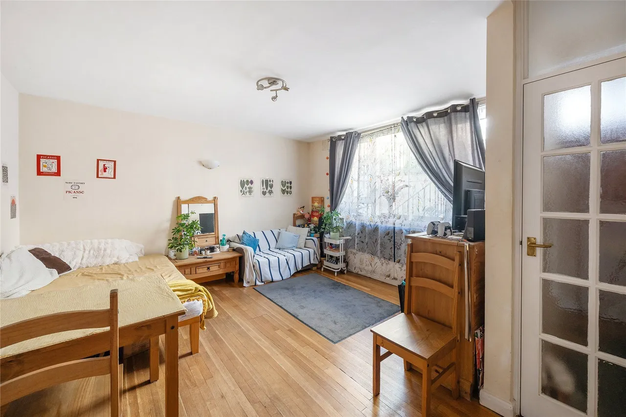 Warwick Way, London, SW1V, photo 2