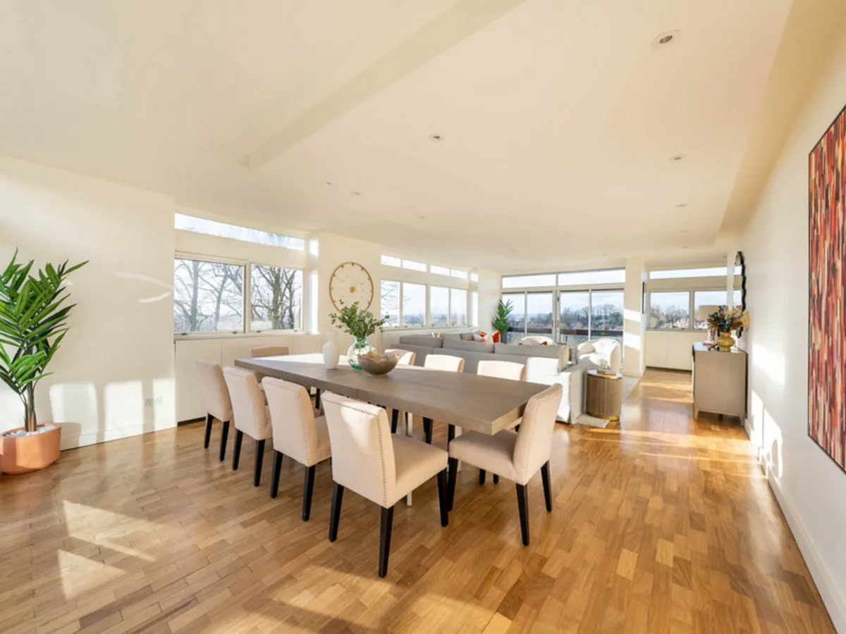 4 bed flat to rent, Oak Hill Park, London, NW3