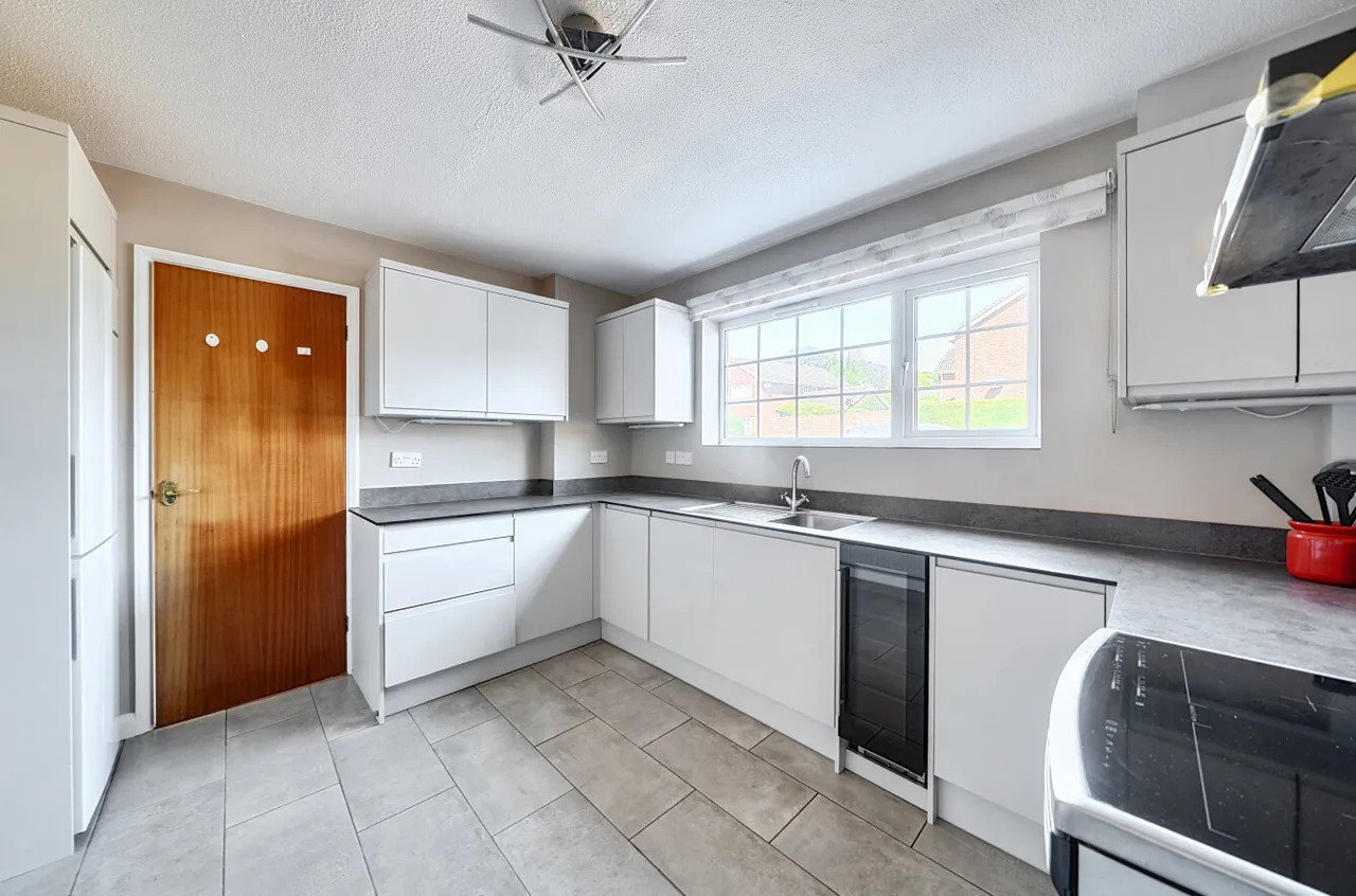 Downlands Way, South Wonston, SO21, photo 10