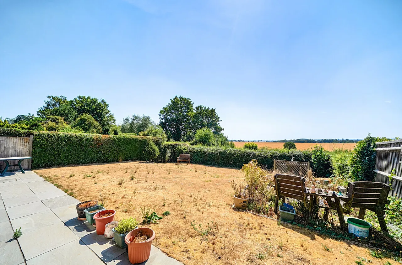 Downlands Way, South Wonston, SO21, photo 8