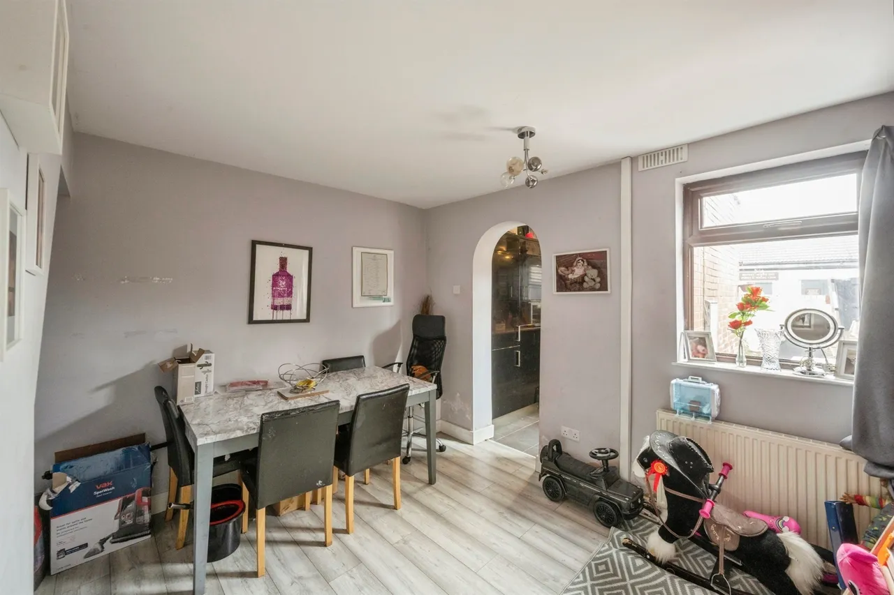 Daw Lane, Bentley, Doncaster, photo 6