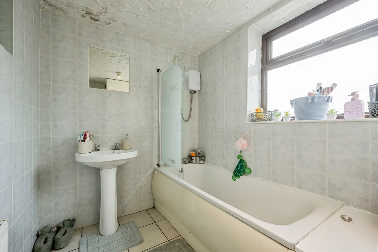 Daw Lane, Bentley, Doncaster, photo 11