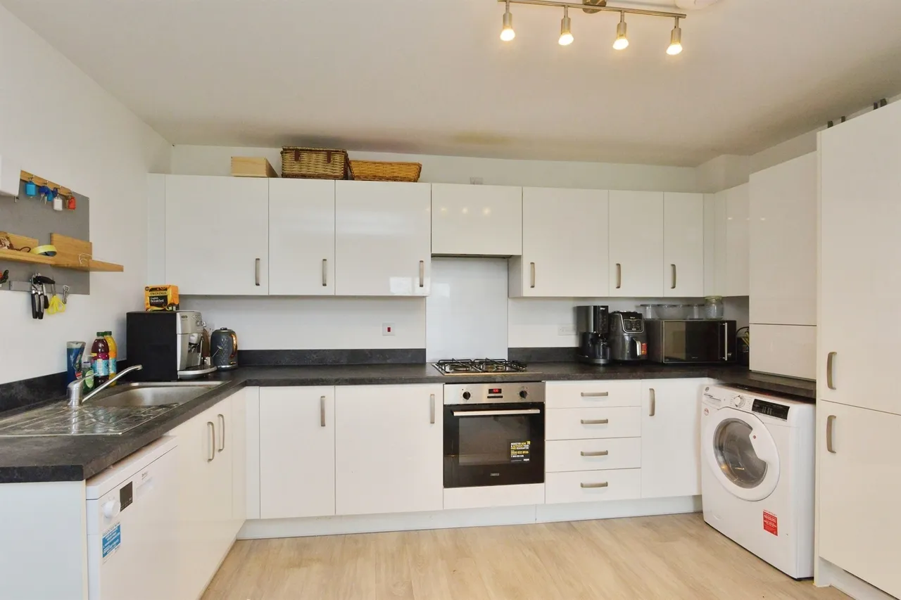 Berrenda Avenue, Whitehouse, MK8, photo 5