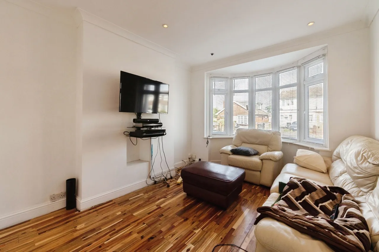 Elm Road, Shoeburyness, Southend-on-Sea, Essex, SS3, photo 2