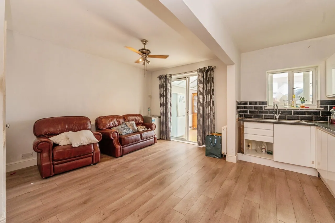 Elm Road, Shoeburyness, Southend-on-Sea, Essex, SS3, photo 10