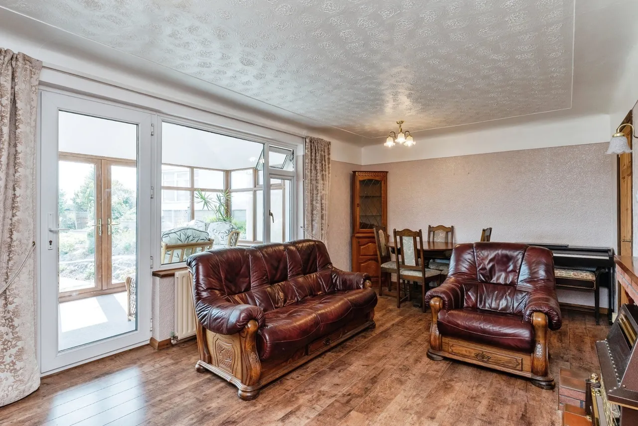 Beechwood Close, Mold, CH7, photo 3
