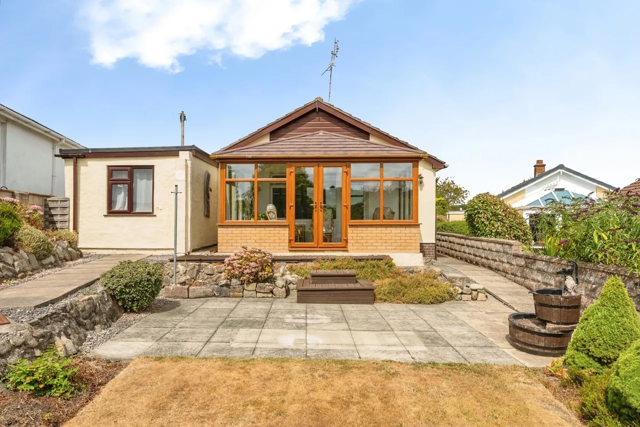 Beechwood Close, Mold, CH7, photo 24