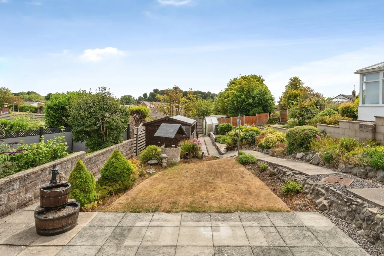 Beechwood Close, Mold, CH7, photo 23
